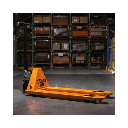 Beta Manual pallet jack - 3069