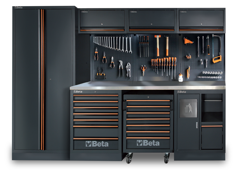 Beta C45 Pro 2.0 Workshop Tool Storage with Tools on the pegboard with a perfect setup