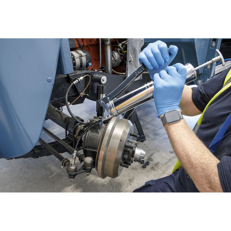 Sealey AK46KIT Grease Gun Kit Manual/Air - AK46KIT - Sealey Tools UK - Workshop Tool Storage
