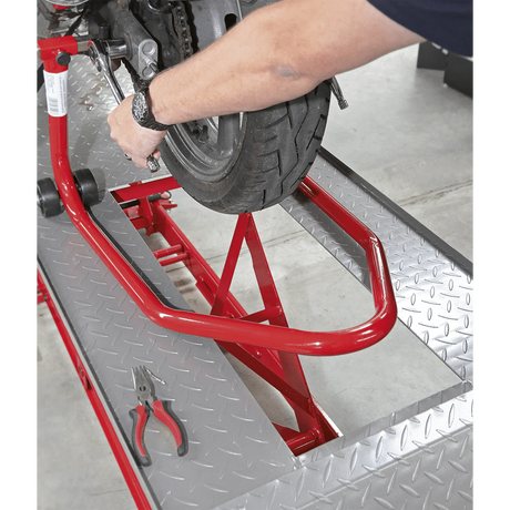 Sealey MC401 Motorcycle Lift 454kg Capacity Hydraulic - Motorcycle Lifts - SLY-8175 - Sealey Tools UK - Workshop Tool Storage